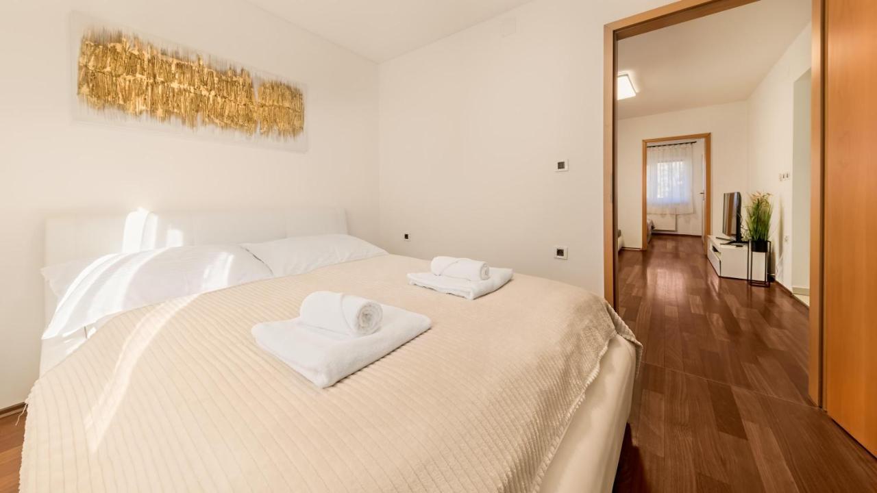 Four Seasons Apartment - Free Parking Zagreb Exterior photo